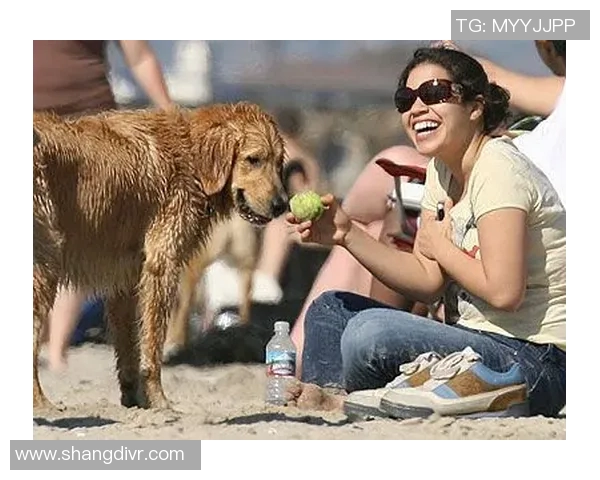 足球明星加维与美女粉丝的甜蜜互动引发热议，粉丝们纷纷点赞支持